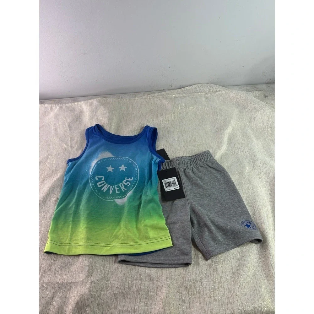 NWT Converse kids outfit size 4t